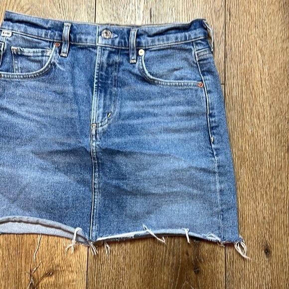 Citizens of Humanity Beatnik Raw Hem Denim Mini Skirt Size 25 - Picture 5 of 9